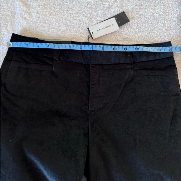 NWT Banana Republic Sloan Velvet Pants. Size 2 - Picture 4 of 8
